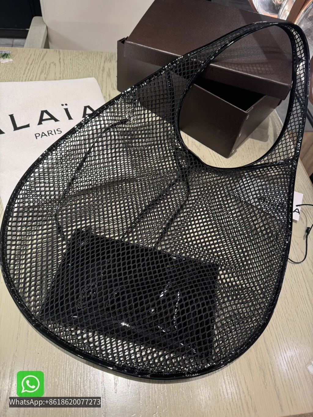 Alaia Logo-Stamp Net Patent Calfskin Medium/Large One Piece Bag Tote