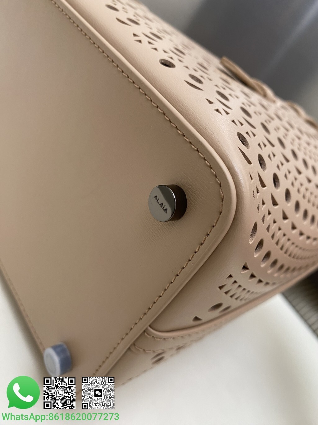 Alaia Alaïa Le Mina 25 Perforated Moucharabieh Leather Handle Shoulder Bag Tote