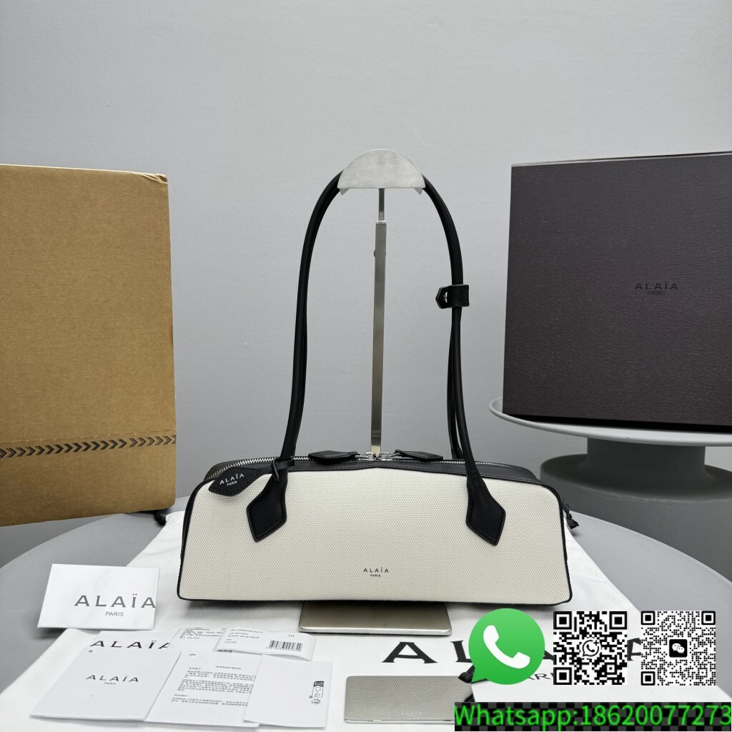 Alaia Le Teckel Canvas Leather Shoulder Bags