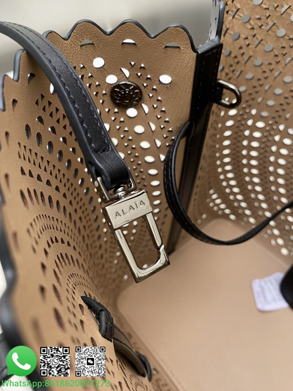 Alaia Alaïa Le Mina 32 Perforated Moucharabieh Leather Handle Shoulder Bag Tote