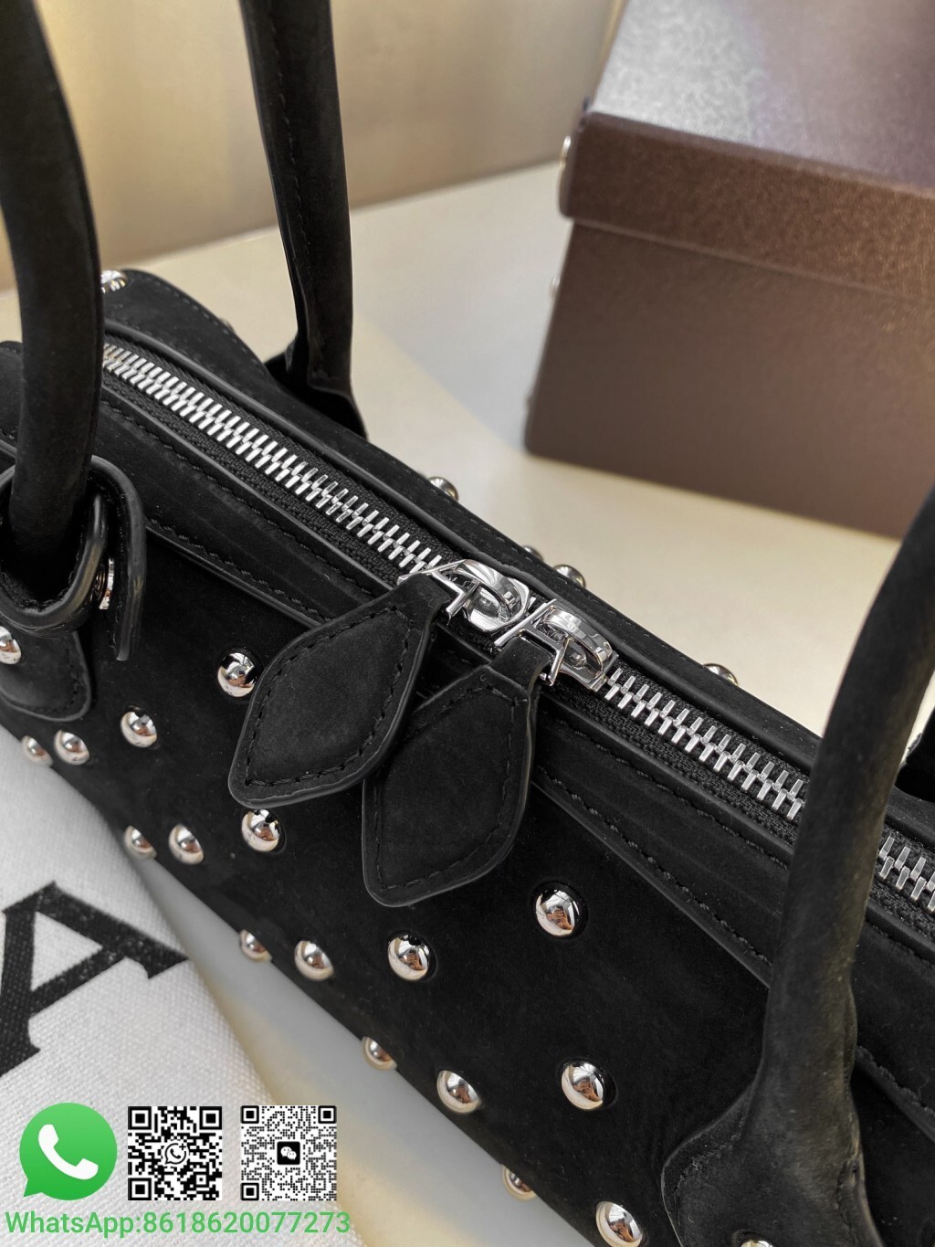 Alaia Alaïa Small Le Teckel Studded Suede Leather Handle Handle Shoulder Bag