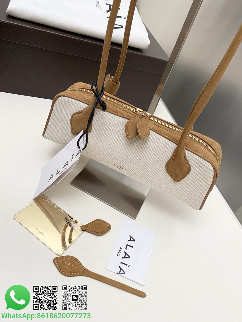 Alaia Alaïa Small Le Teckel Canvas Leather Handle Handle Shoulder Bag