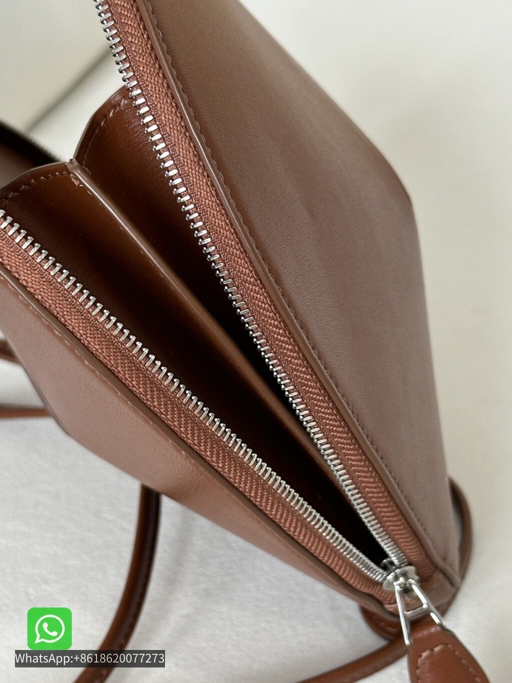 Alaia Le Coeur Leather Convertible Shoulder Bag