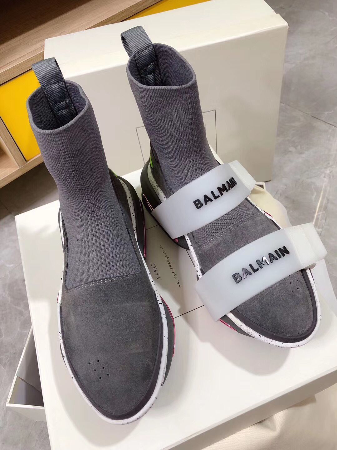 BA*LM*A1N SHOES
