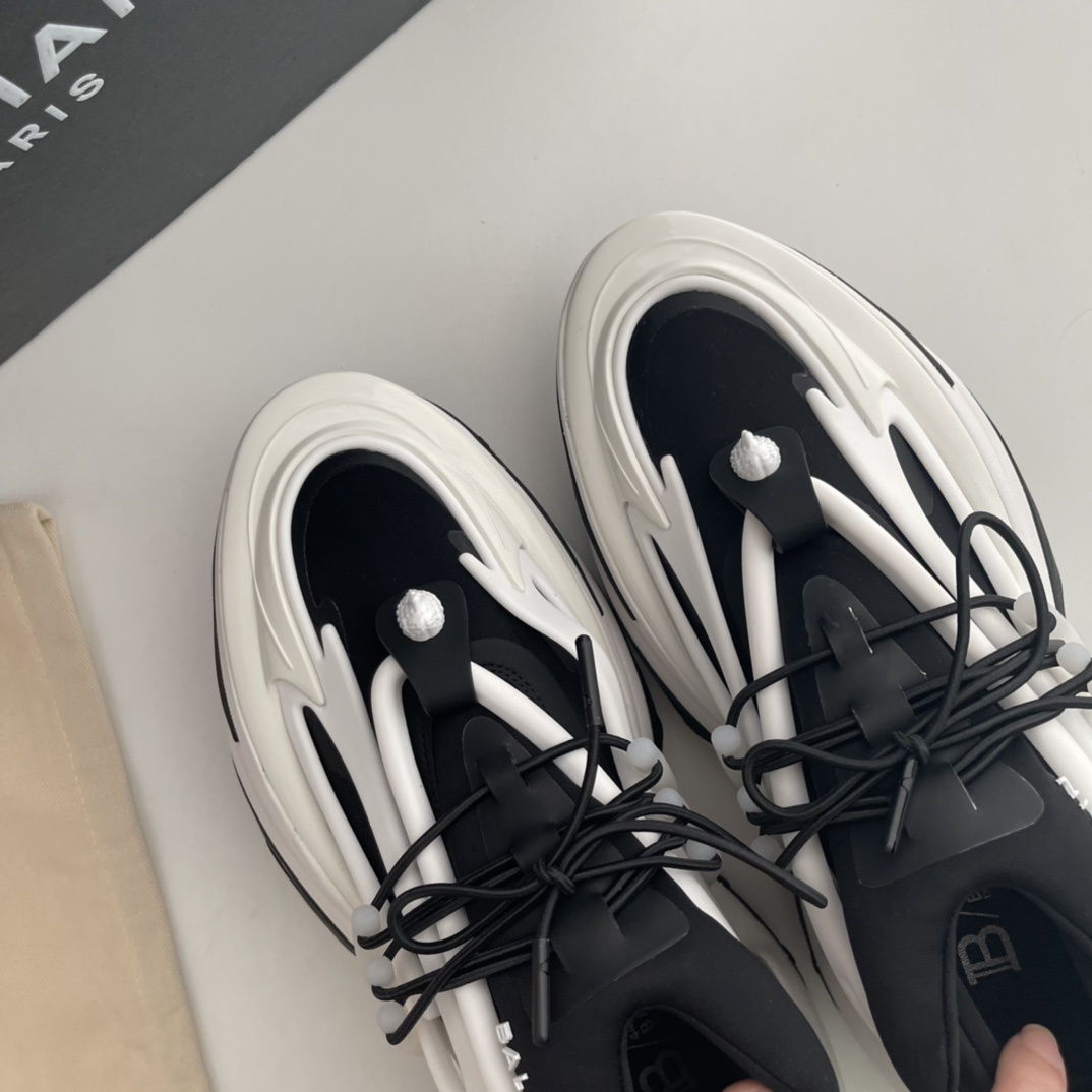 BA*LM*A1N SHOES