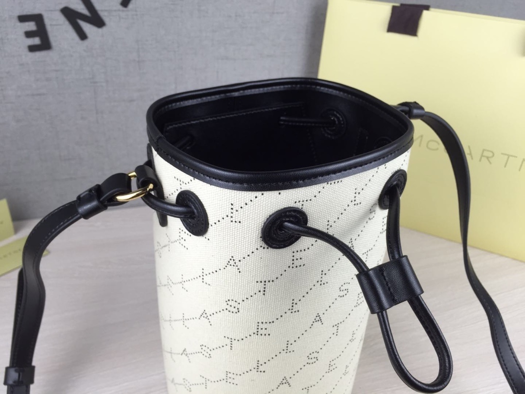 St*ella Mc*Cartney min crossbody bag