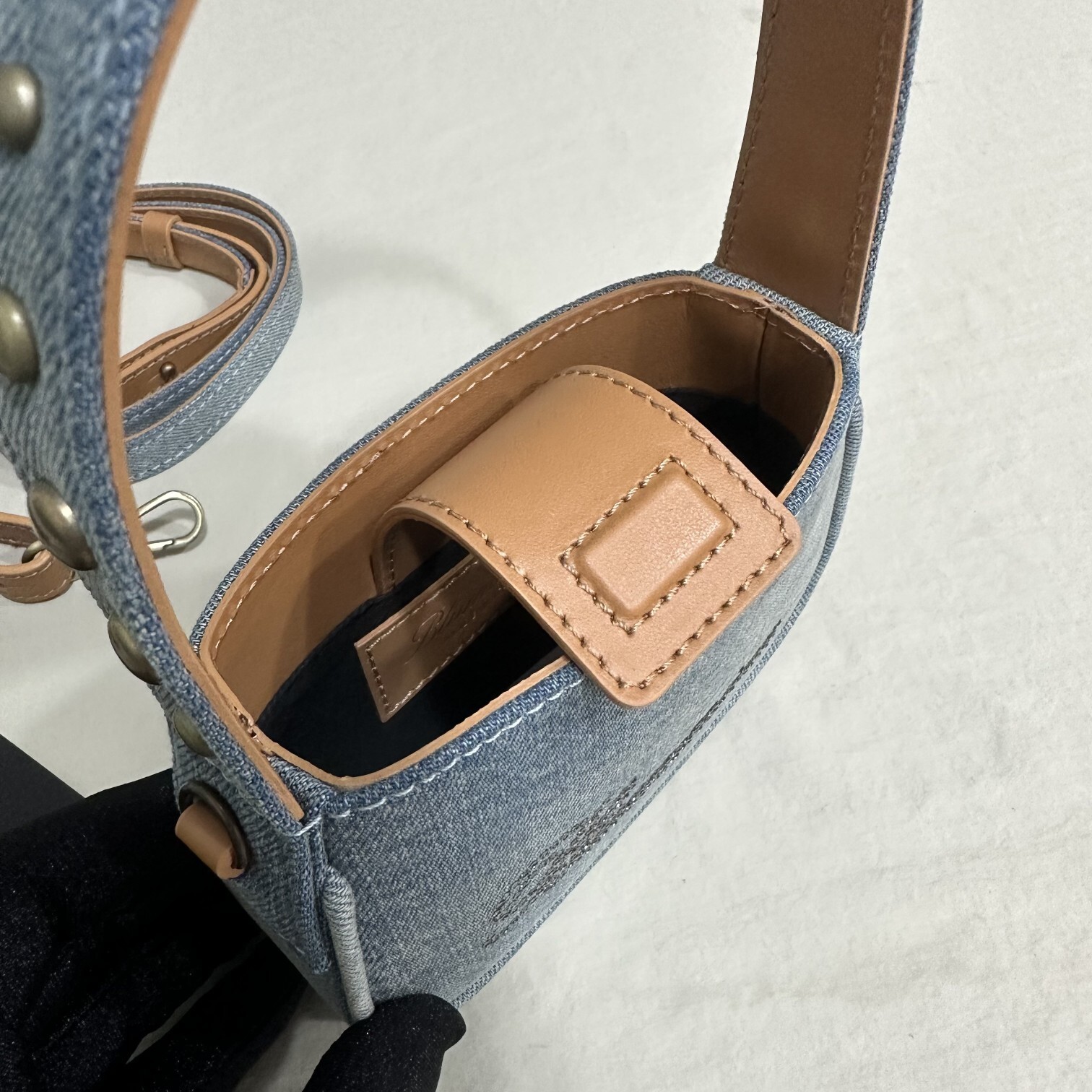 Miu miu 𝐁𝐥𝐮𝐦𝐚𝐫𝐢𝐧 𝐌𝐢𝐧𝐢 bag