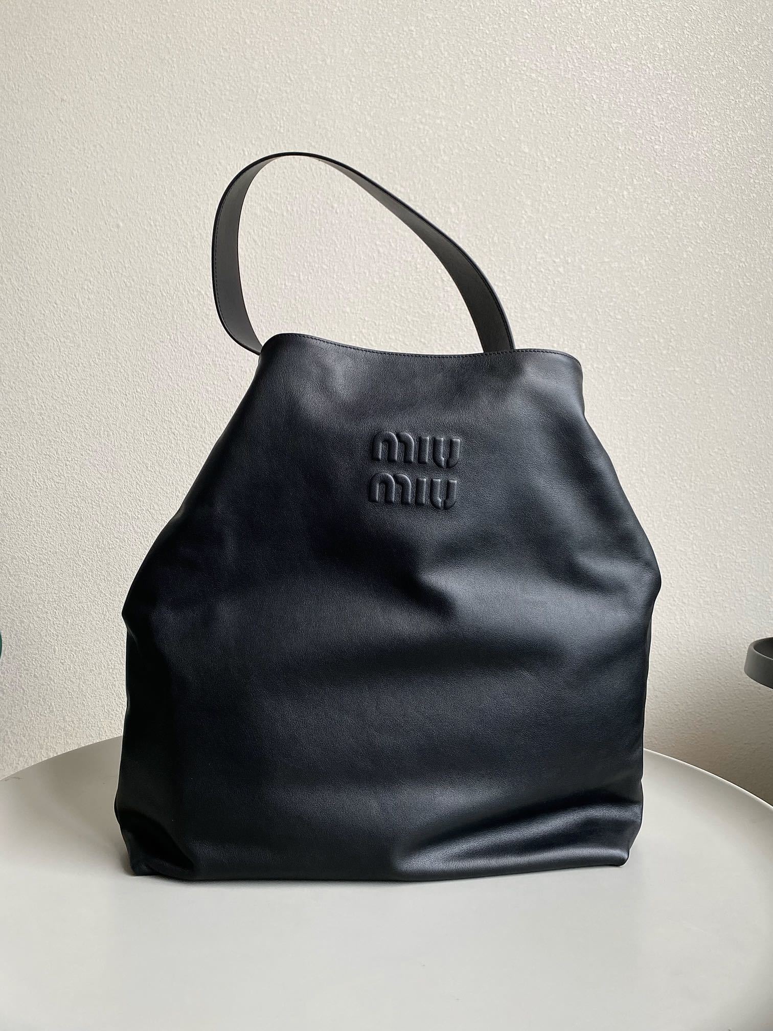 Miumiu tote bag