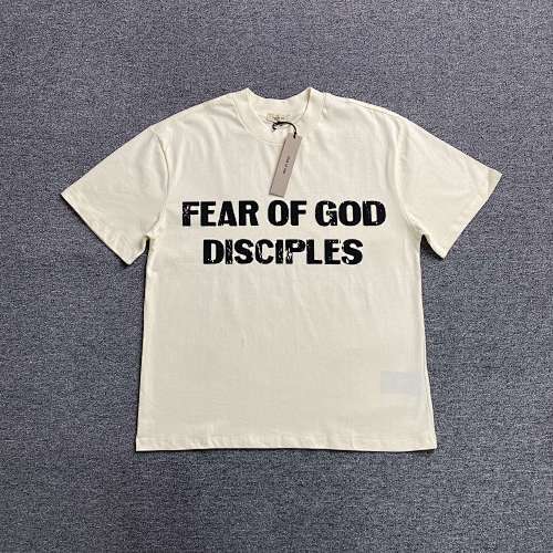 ￥110 FEAR OF GOD ESSENTIALS T-shirt
