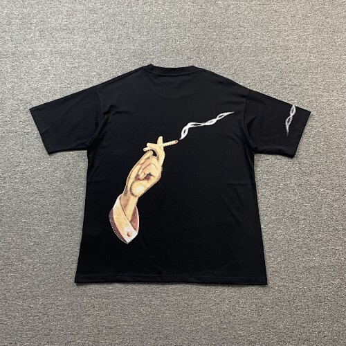 ￥115 AMIRI T-shirt