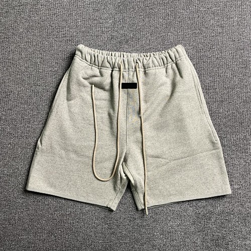 ￥130 FEAR OF GOD ESSENTIALS FOG Shorts