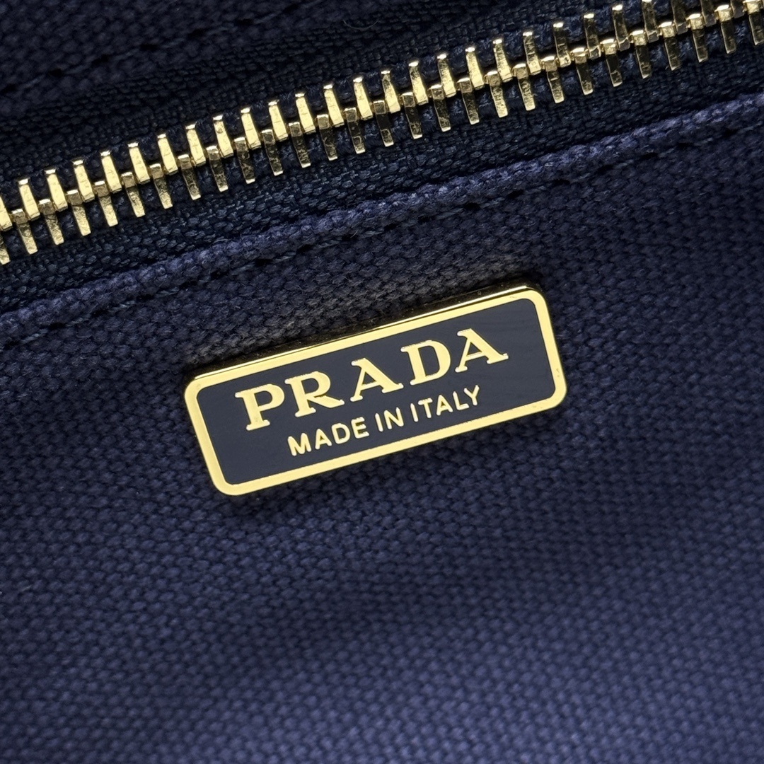 Prada 0422