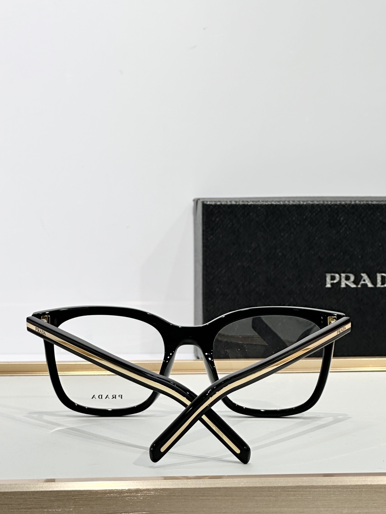 Optical frame 0039