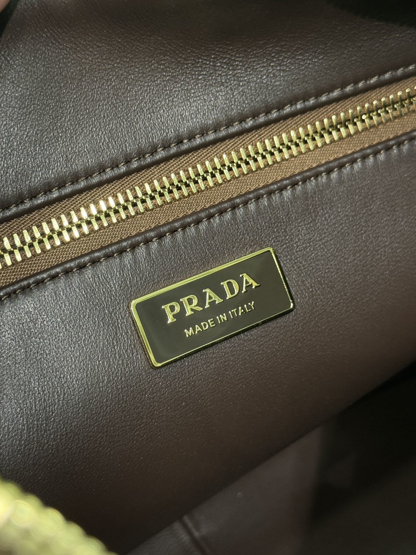 PRADA 0073