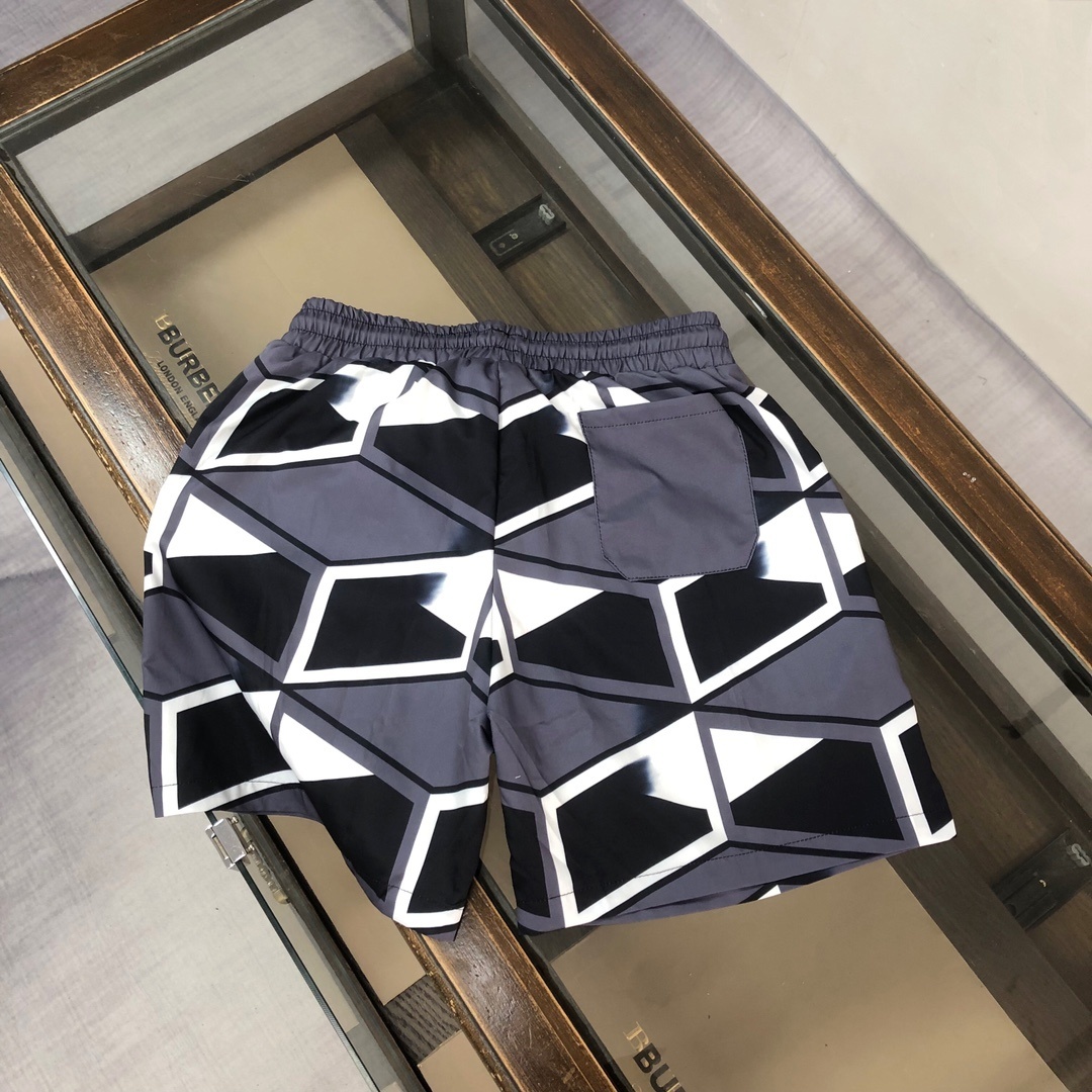 Shorts and beach pants 0230