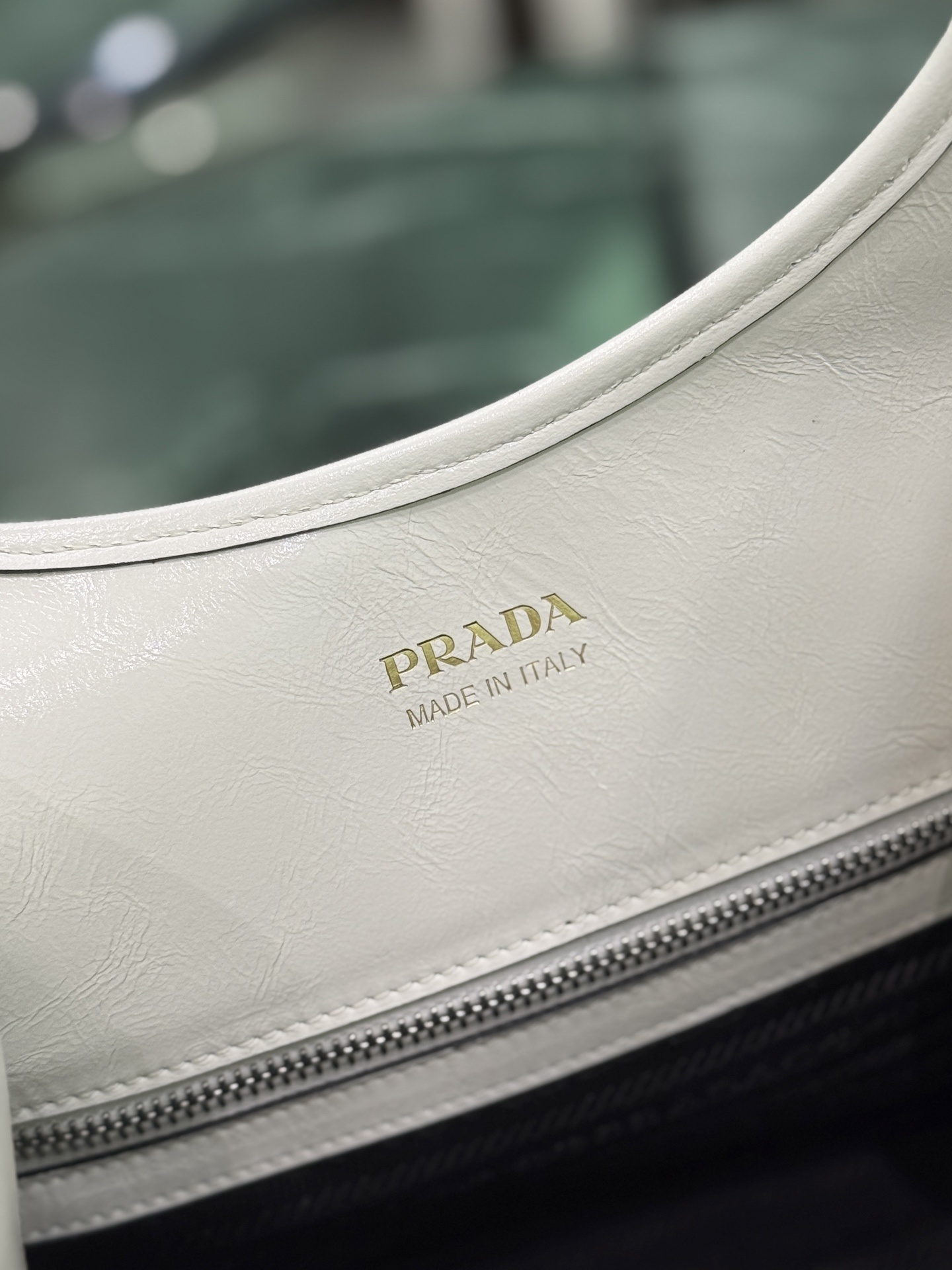PRADA 0127