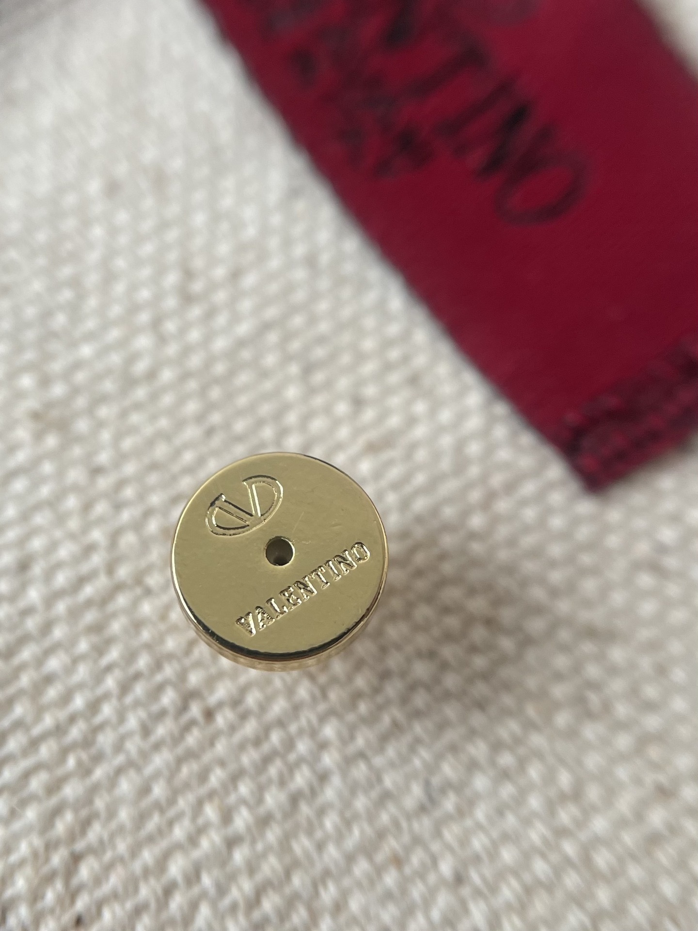 Valentino 0016