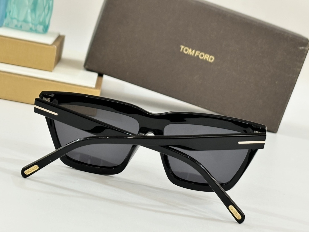 TOM FORD 0059