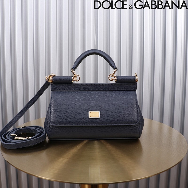 D&G 061