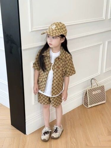 Children's clothing 0005