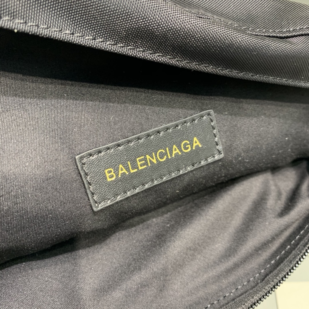 Balenciaga 0043