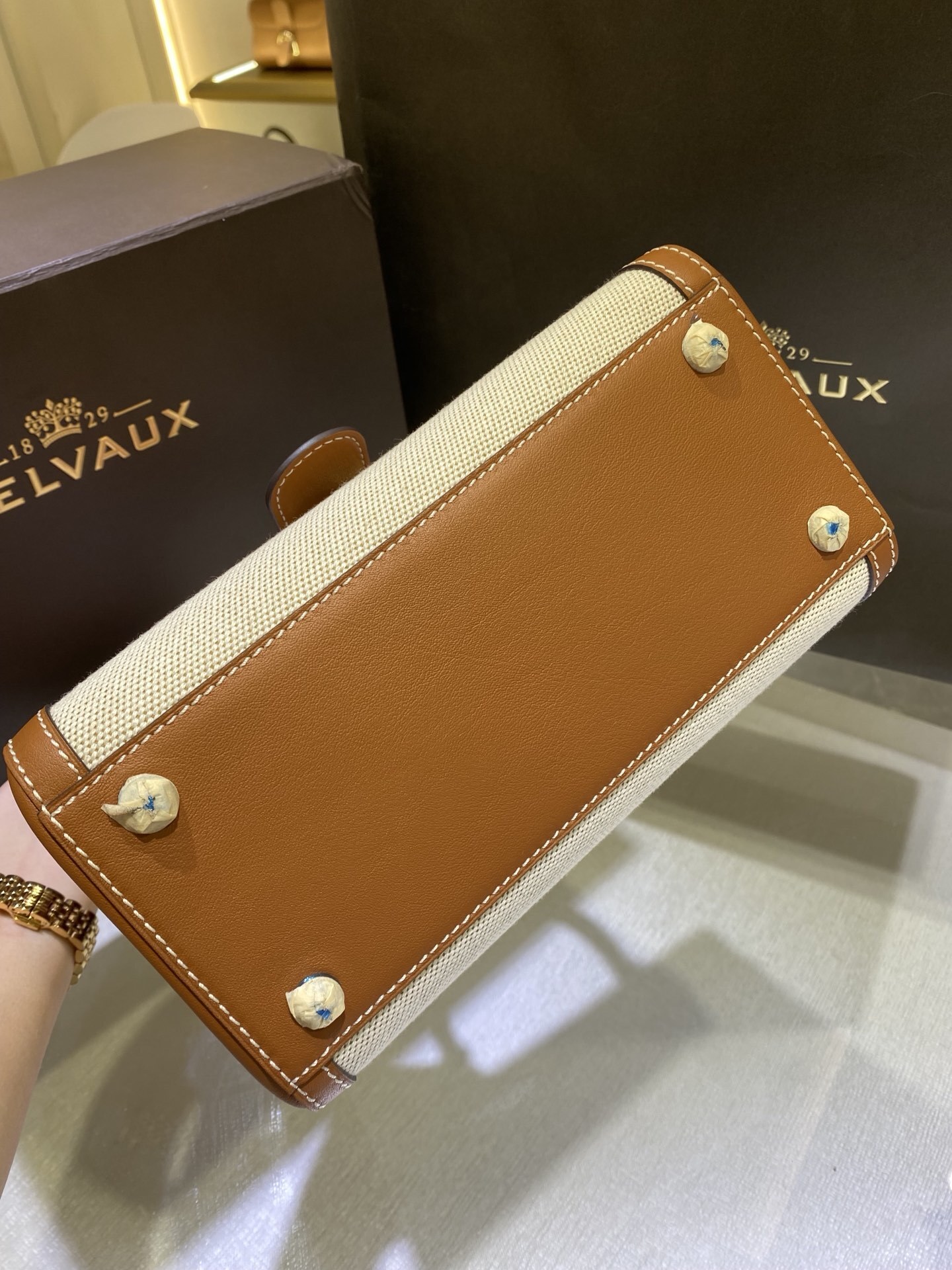 Delvaux 0158