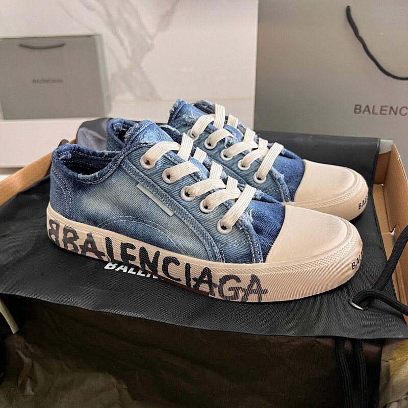 Balenciaga 0132