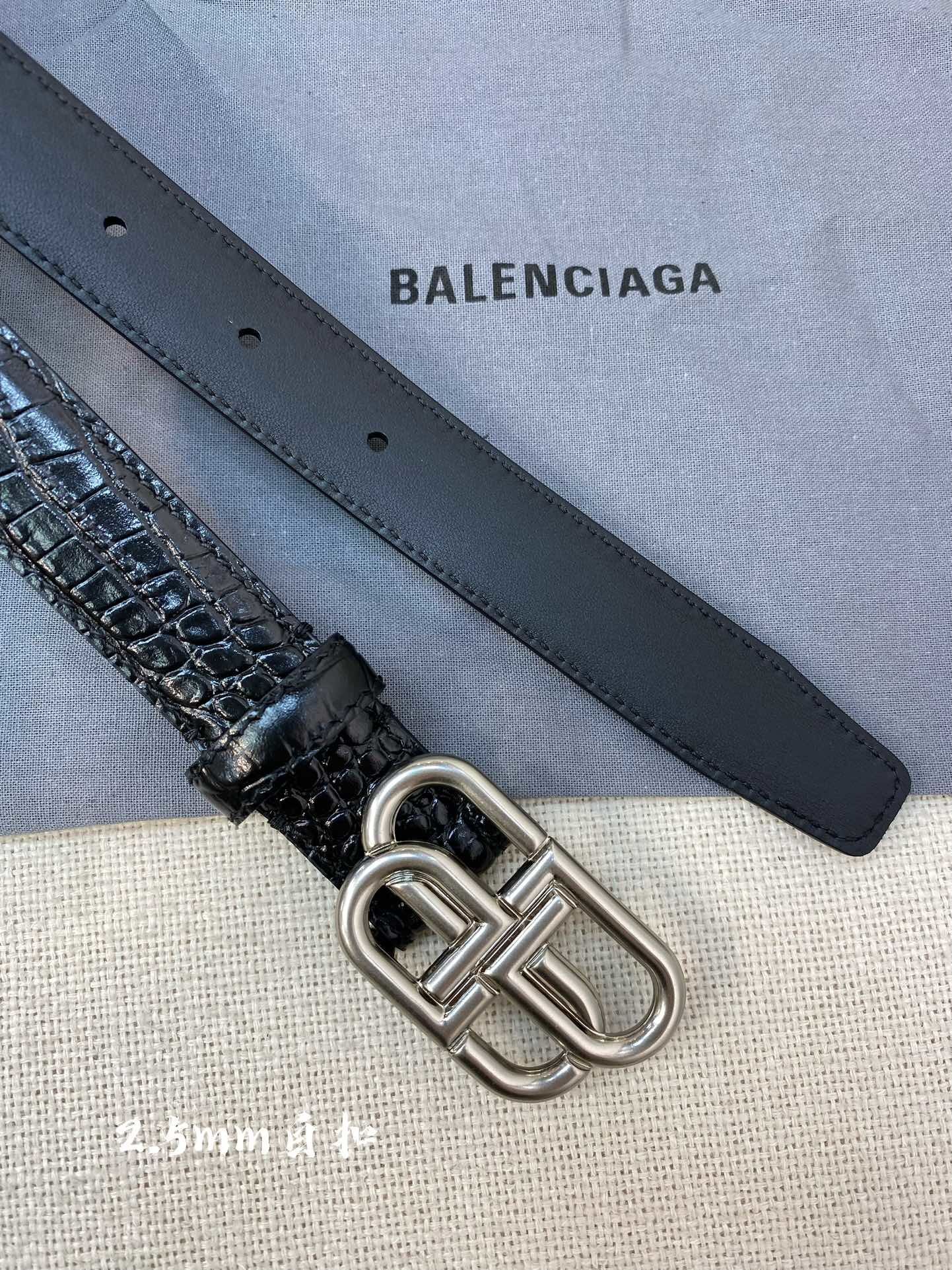 BALENCIAGA0011