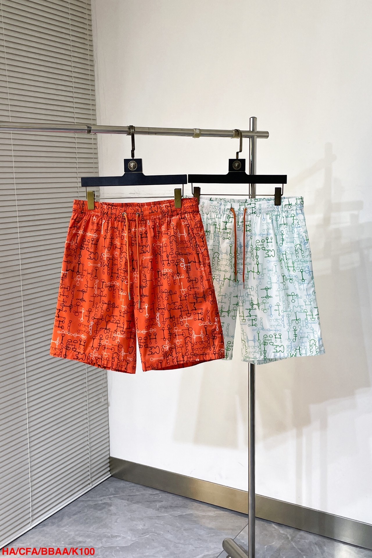 Shorts and beach pants 0284