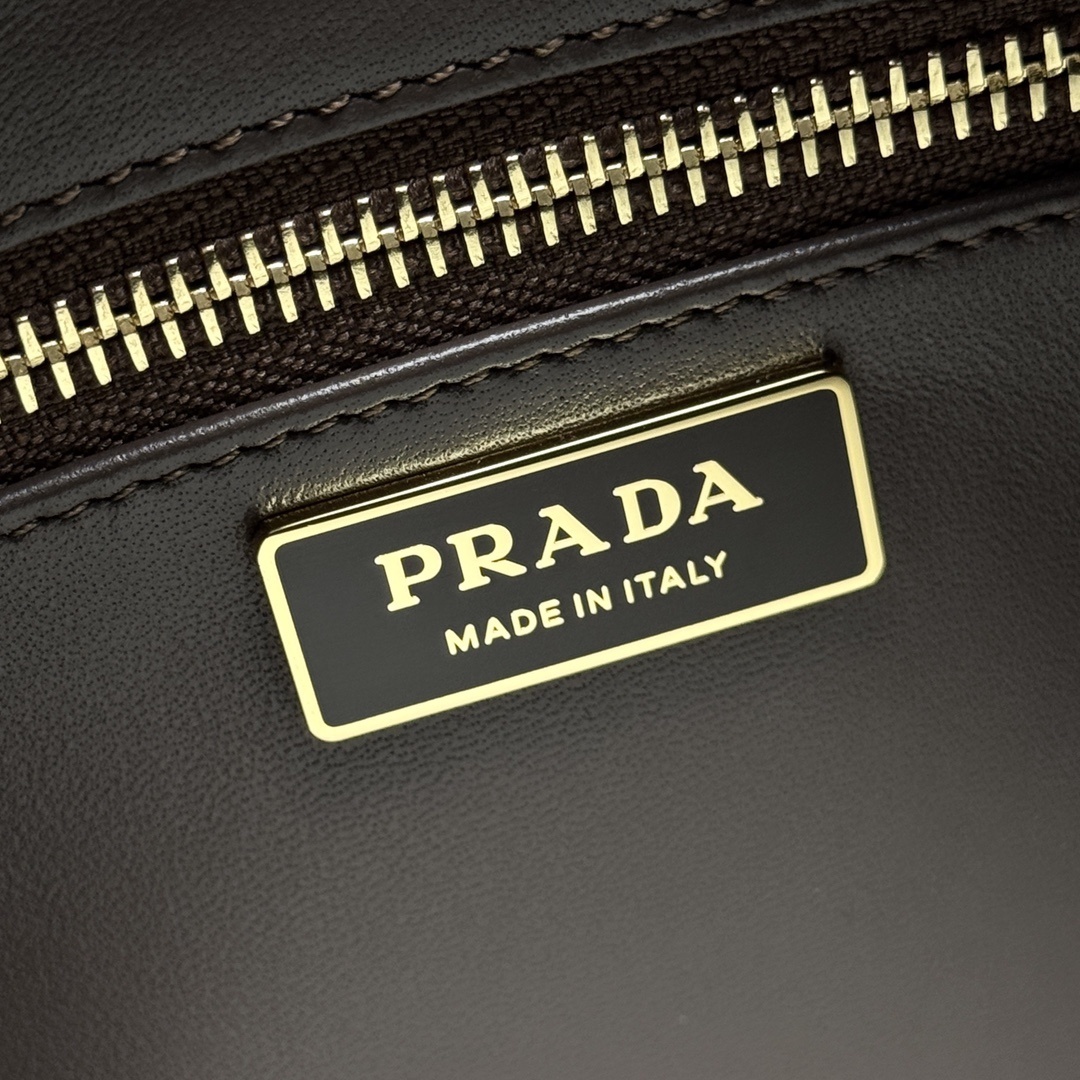 Prada 0083