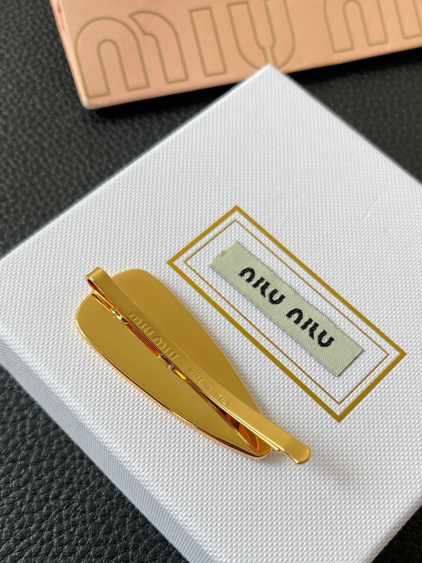 miumiu 0041