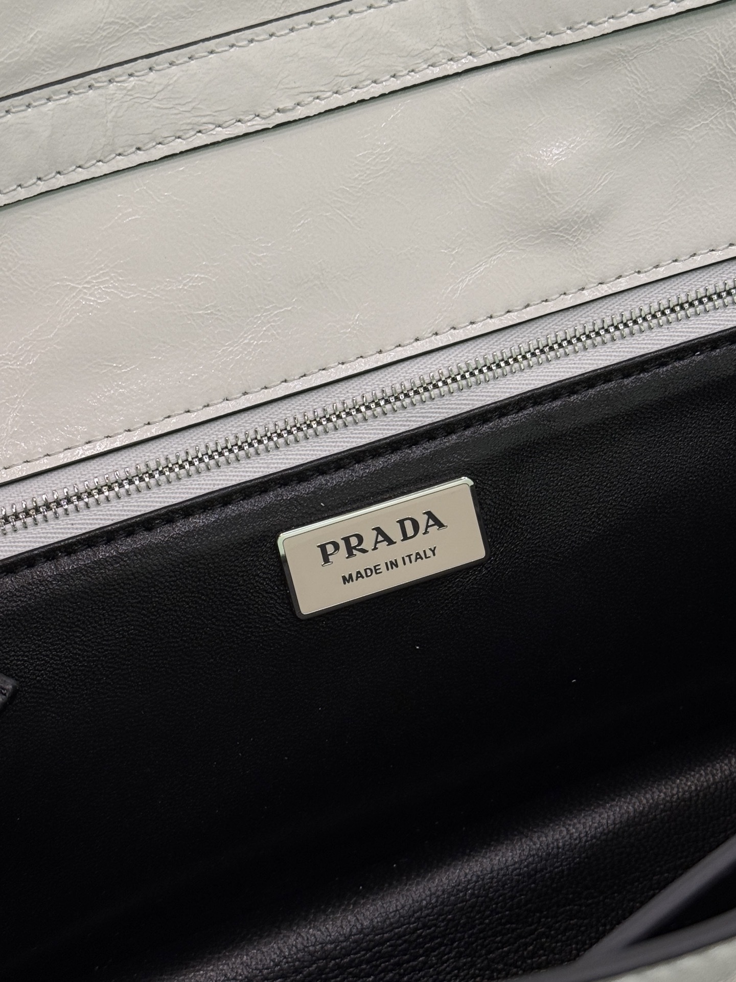 PRADA 0116
