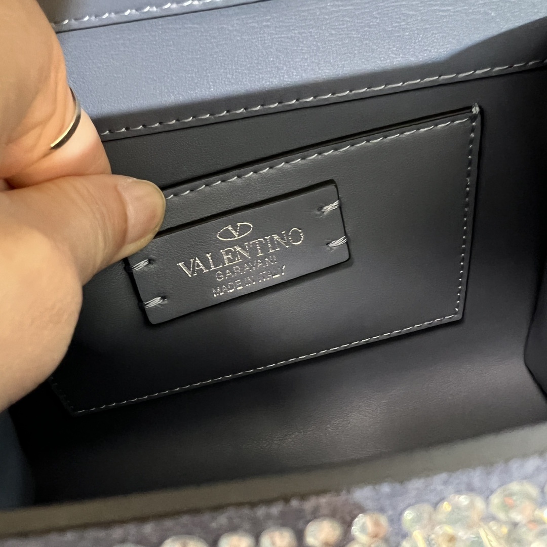 Valentino 0080
