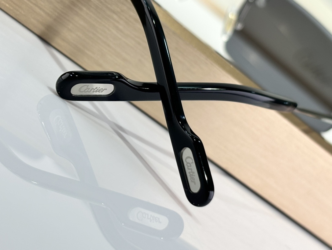 Cartier 0116