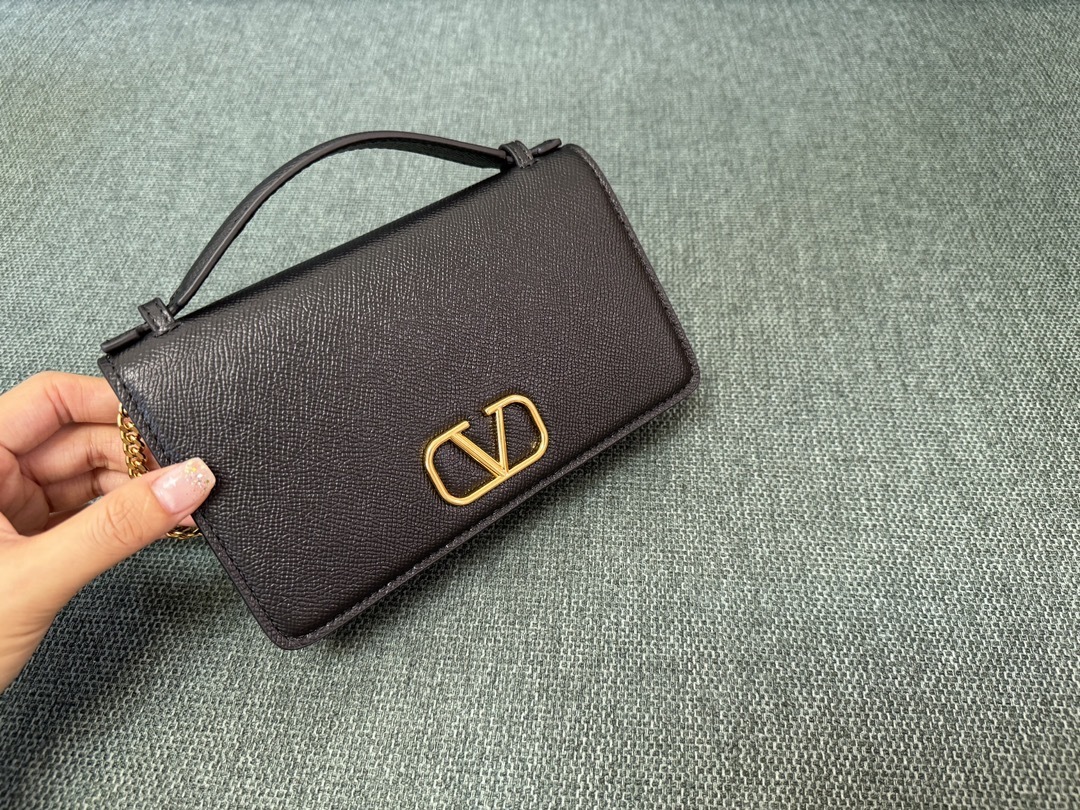 Valentino 0251
