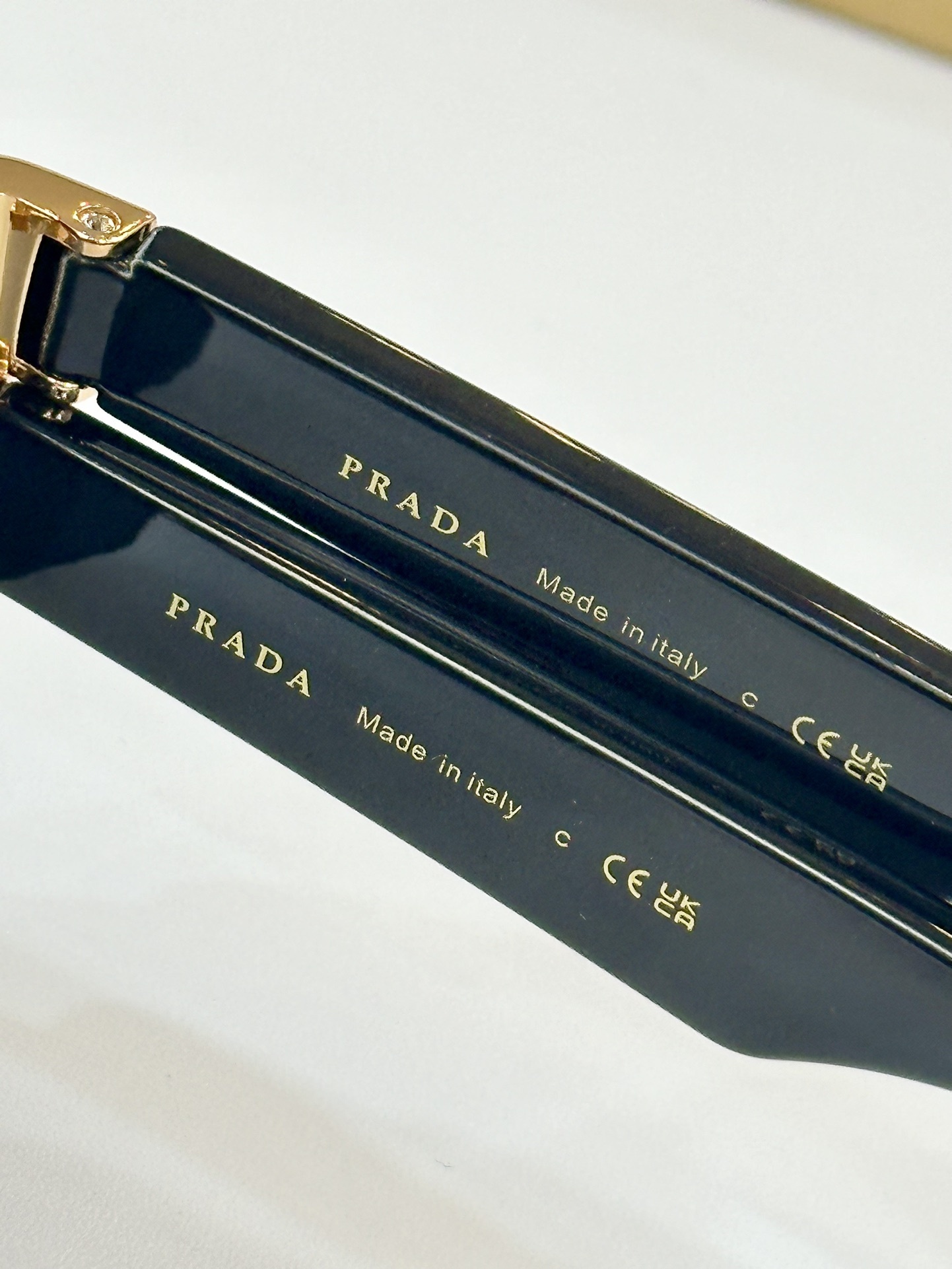 PRADA 0026