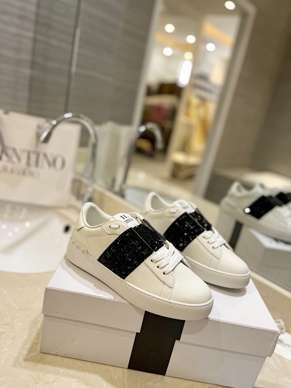Valentino 0109