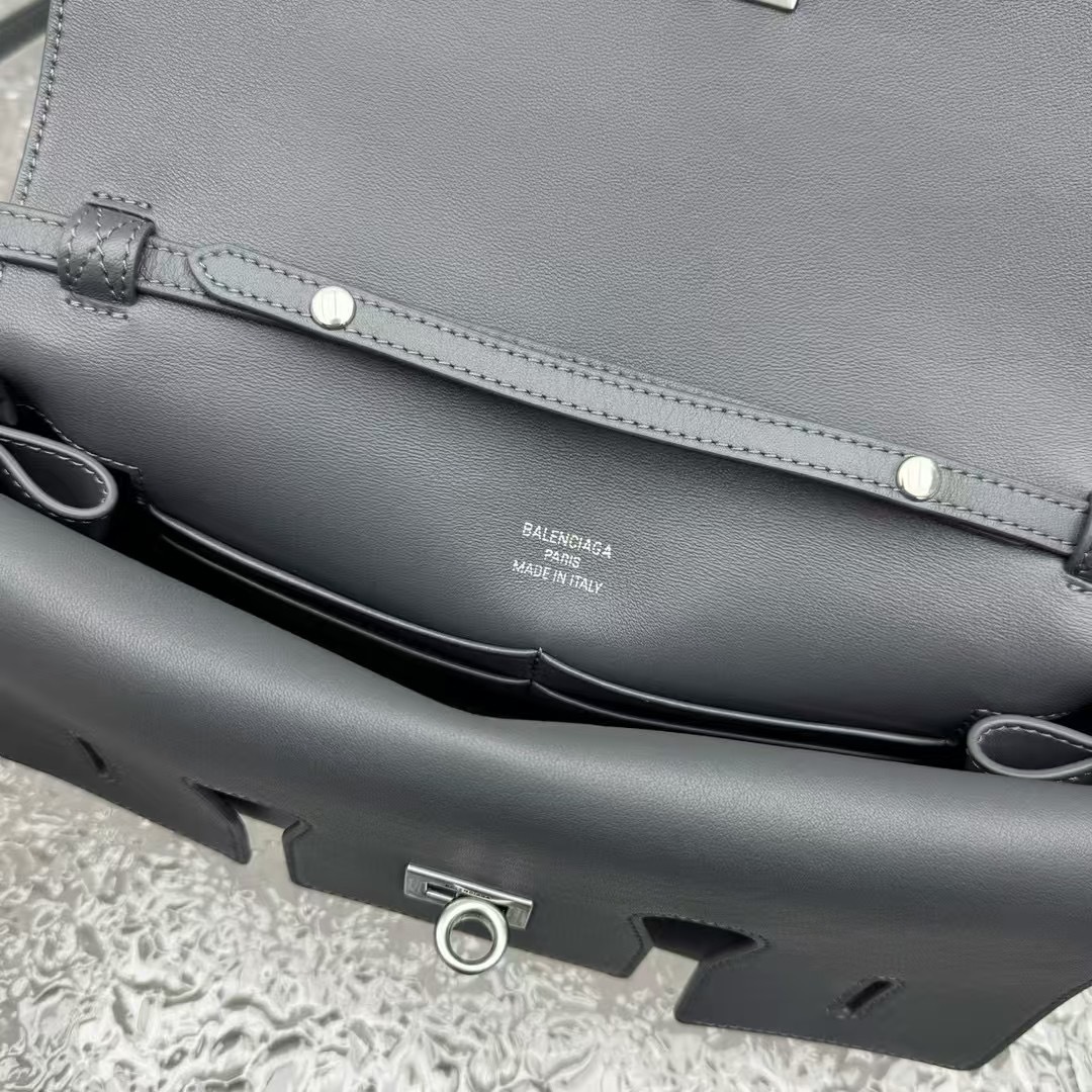Balenciaga 0009