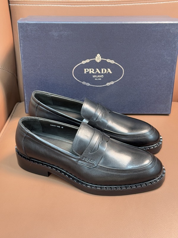 PRADA 0018