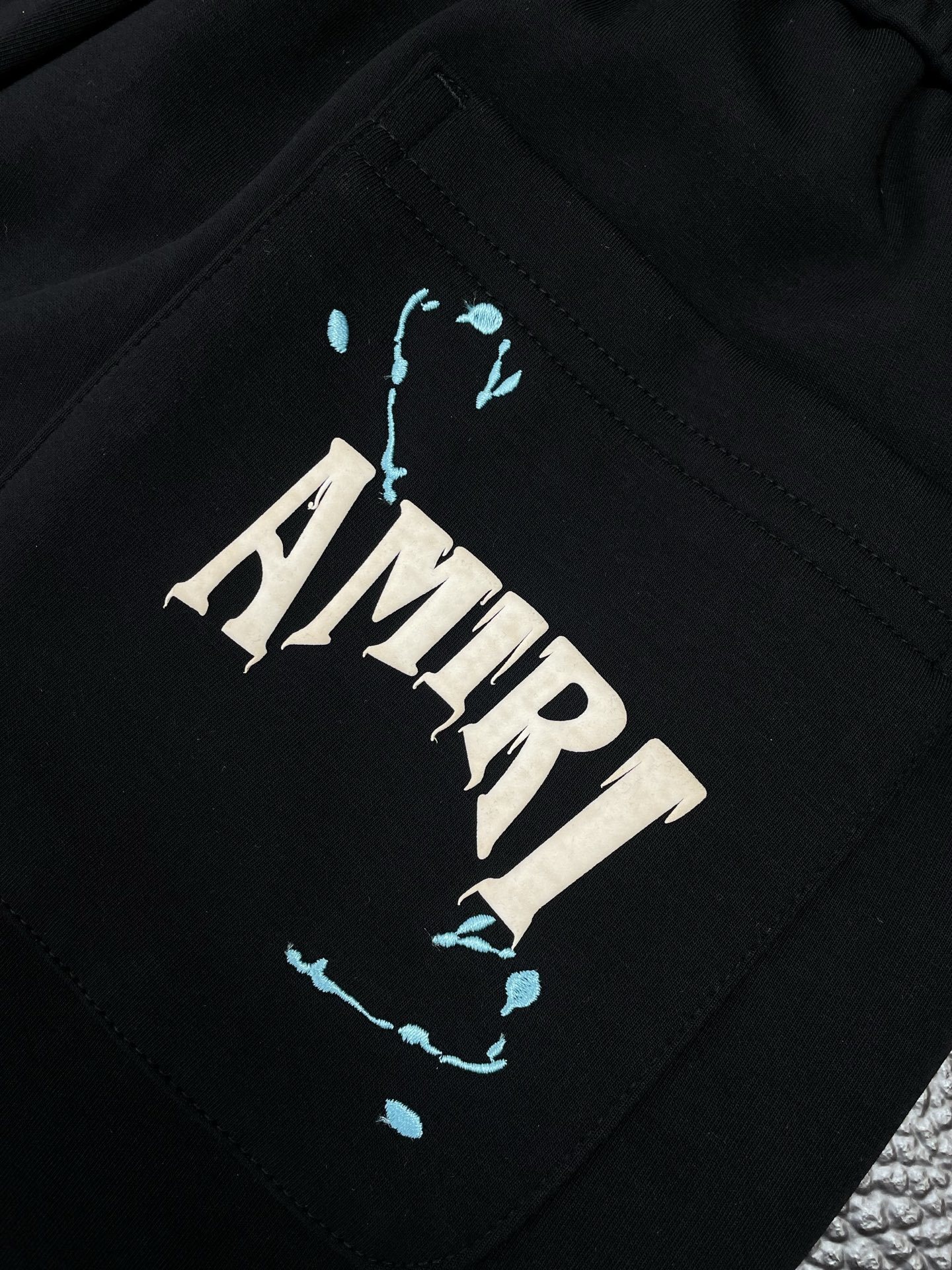Amiri 0012