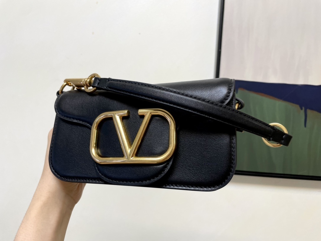 Valentino 0131