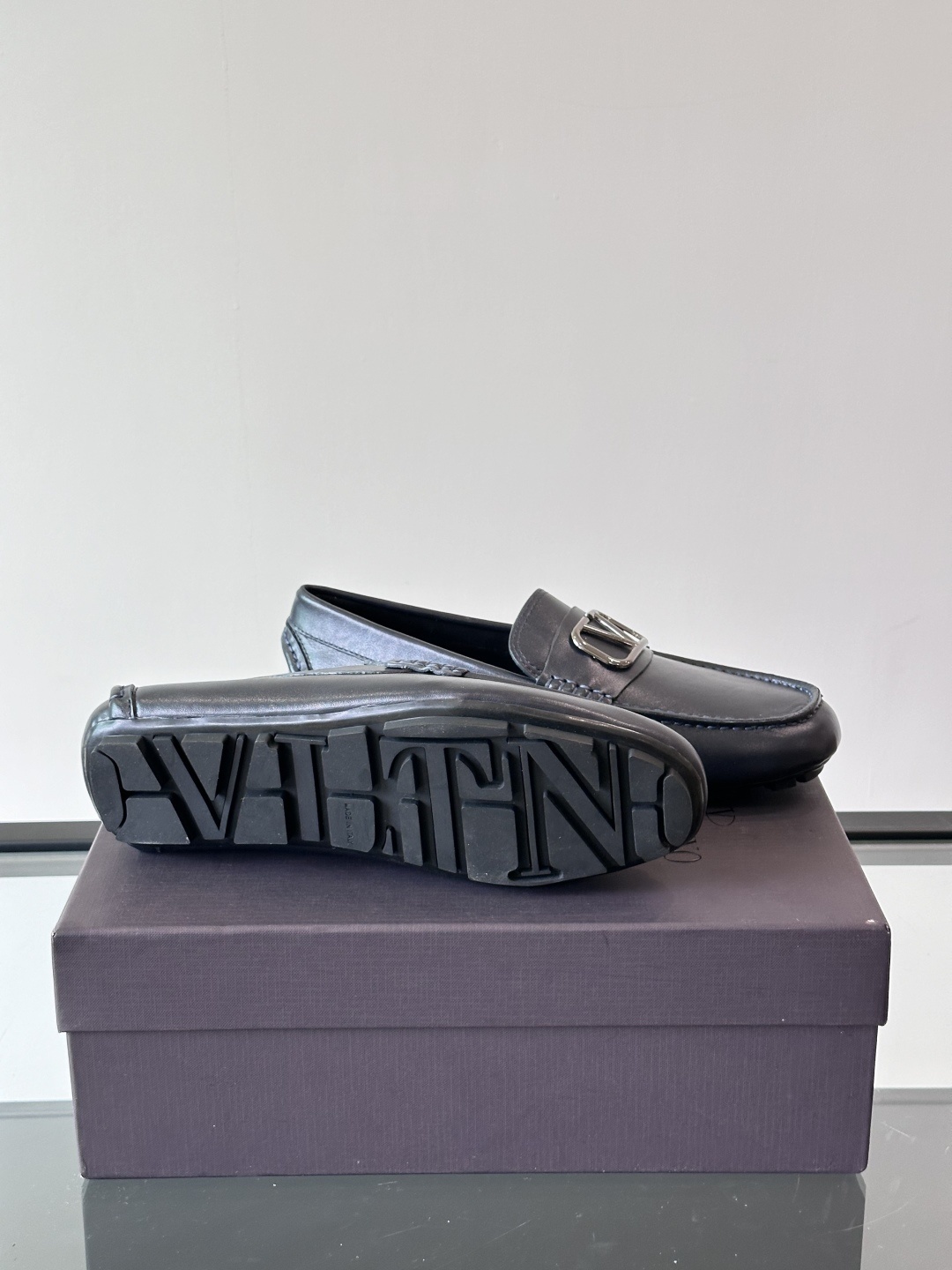 Valentino 0053