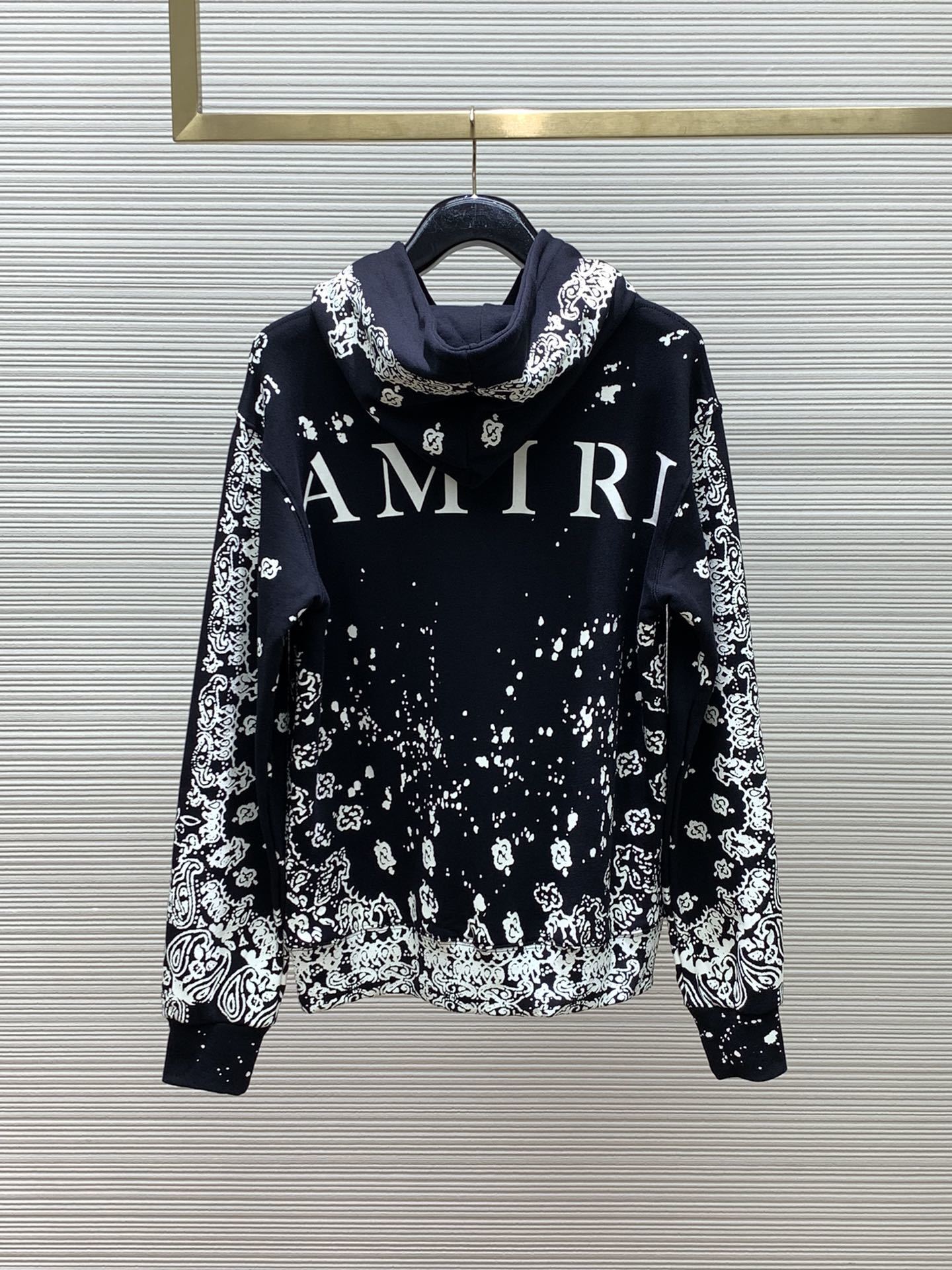 Amiri 002