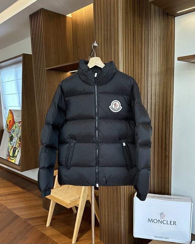 MONCLER 0466