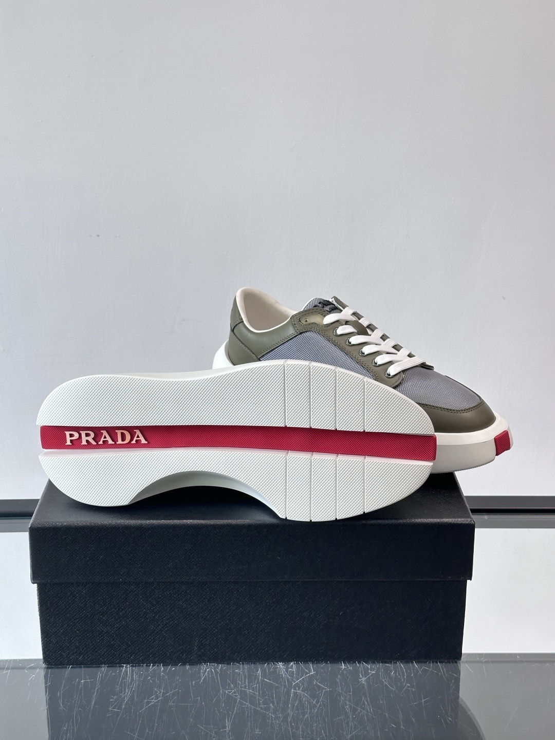 PRADA 0038