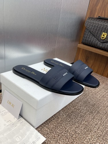 DIOR1083