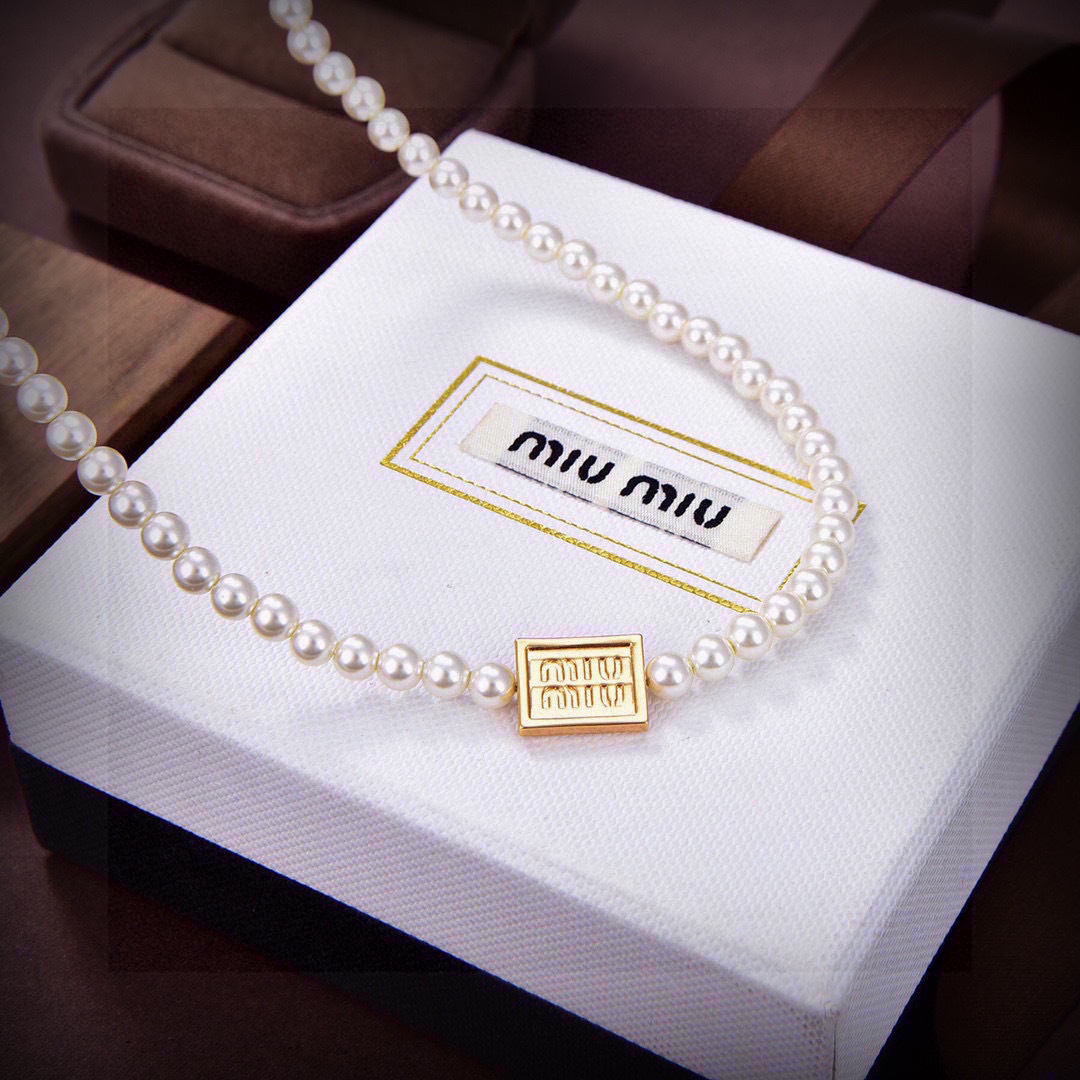 MIUMIU 0050