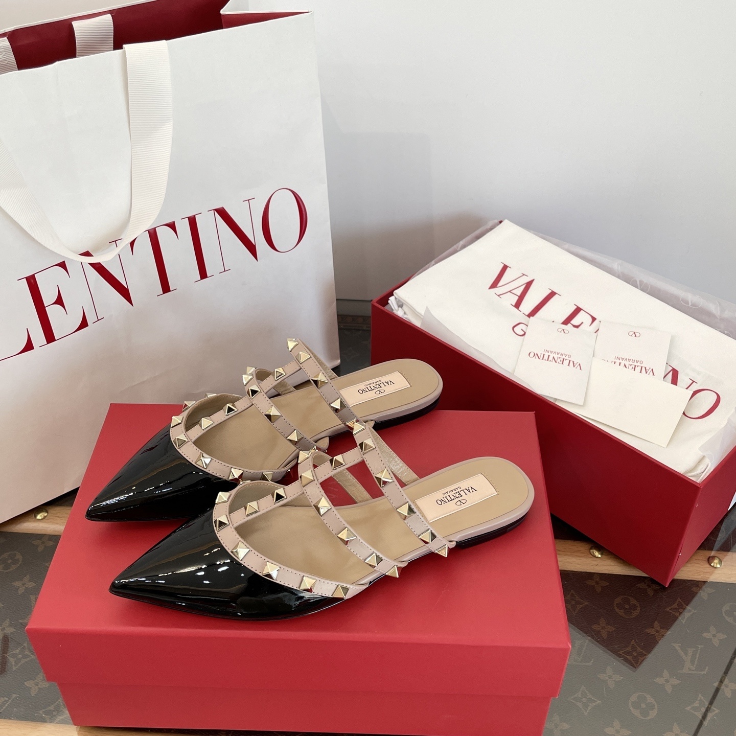 Valentino 0031