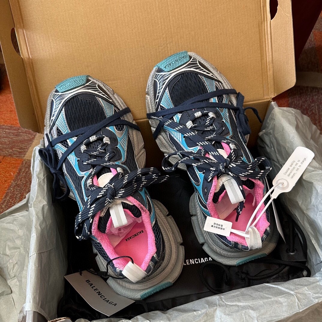 Balenciaga 0025