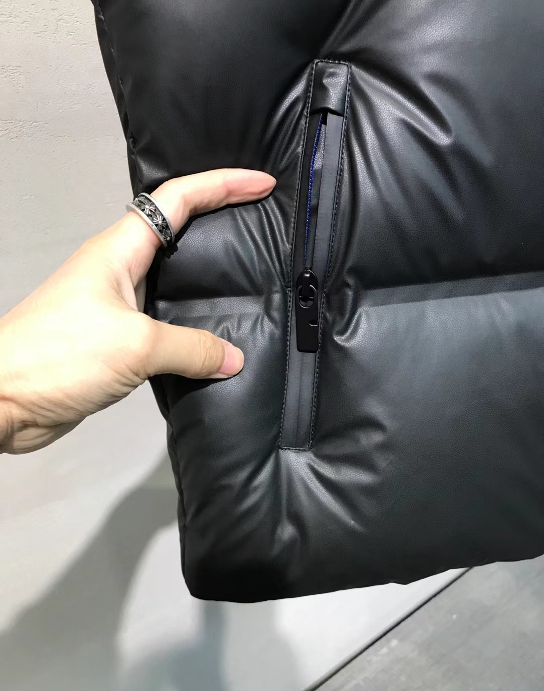 Balenciaga 0090